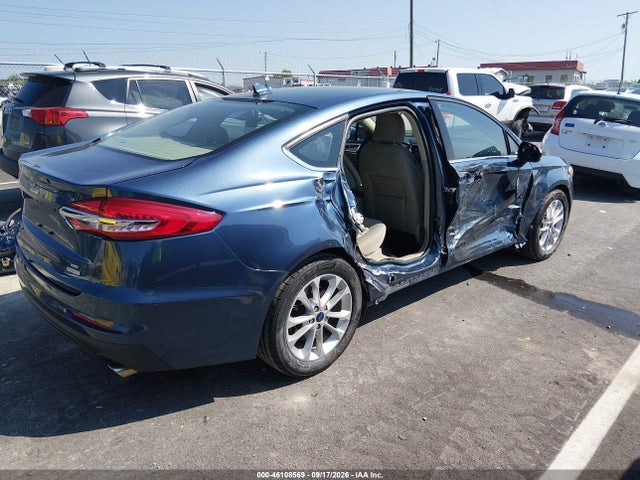 46108569 :رقم المزاد ، 3FA6P0HDXKR159548 vin ، 2019 Ford Fusion Se مزاد بيع