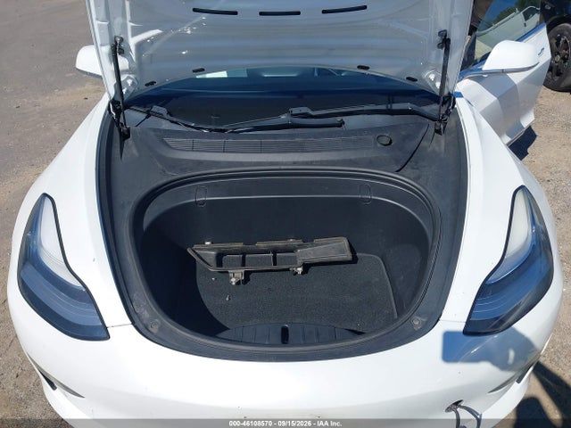 46108570 :رقم المزاد ، 5YJ3E1EA6KF332549 vin ، 2019 Tesla Model 3 Long Range/mid Range/standard Range/standard Range Plus مزاد بيع