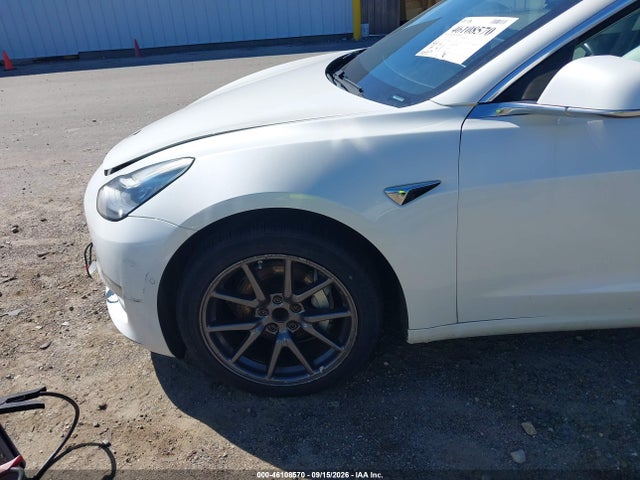 46108570 :رقم المزاد ، 5YJ3E1EA6KF332549 vin ، 2019 Tesla Model 3 Long Range/mid Range/standard Range/standard Range Plus مزاد بيع