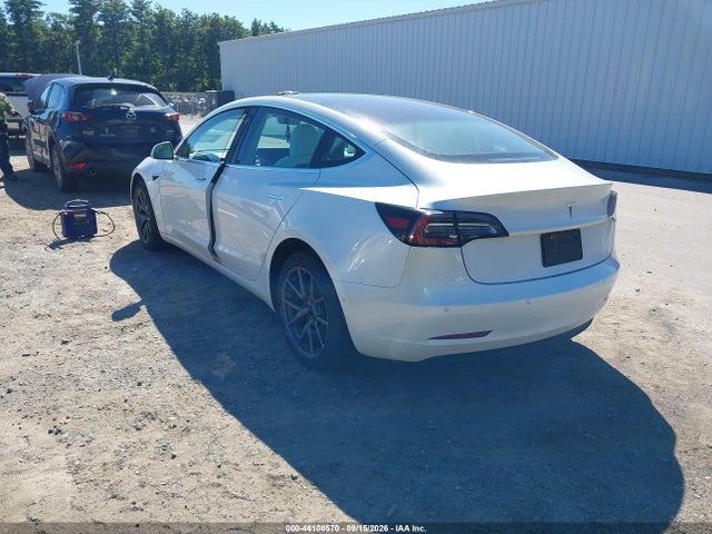 46108570 :رقم المزاد ، 5YJ3E1EA6KF332549 vin ، 2019 Tesla Model 3 Long Range/mid Range/standard Range/standard Range Plus مزاد بيع
