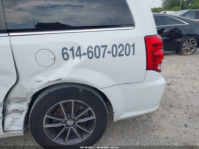 46108577 :رقم المزاد ، 2C4RDGCG5HR800100 vin ، 2017 Dodge Grand Caravan Sxt مزاد بيع