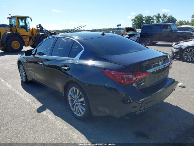 46108593 :رقم المزاد ، JN1CV7AR2JM280151 vin ، 2018 Infiniti Q50 2.0t Luxe مزاد بيع
