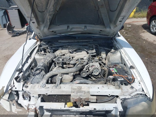 2004 Ford Mustang მანქანა იყიდება აუქციონზე, vin: 1FAFP44684F134002, აუქციონის ნომერი: 46108604
