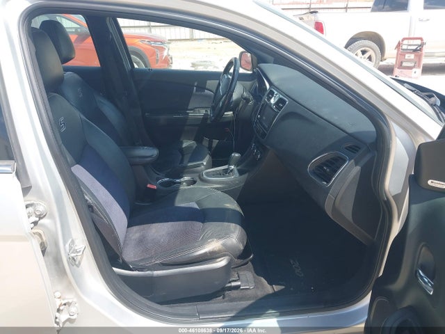 Auction sale of the 2012 Chrysler 200 S, vin: 1C3CCBHG6CN116591, lot number: 46108638