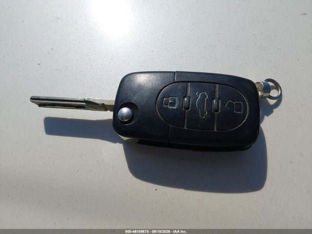 Продажа на аукционе авто 2000 Audi A6, vin: WAUEH24BXYN118672, номер лота: 46108675