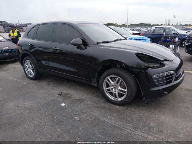 46108715 :رقم المزاد ، WP1AA2A26DLA19376 vin ، 2013 Porsche Cayenne مزاد بيع