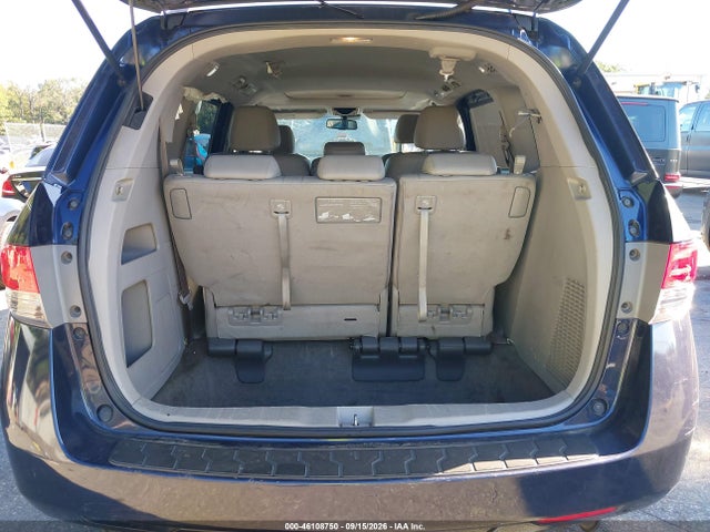 46108750 :رقم المزاد ، 5FNRL5H61FB013371 vin ، 2015 Honda Odyssey Ex-l مزاد بيع
