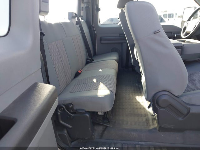 46108751 :رقم المزاد ، 1FT7X2B68GEC75796 vin ، 2016 Ford F-250 Xl مزاد بيع