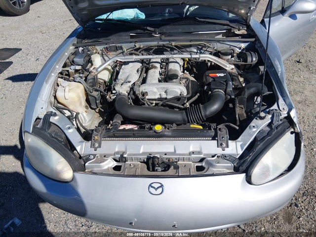 46108775 :رقم المزاد ، JM1NB3539X0126615 vin ، 1999 Mazda Mx-5 Miata Leather Pkg/popular Equipment Pkg/sports Pkg/touring Pkg مزاد بيع