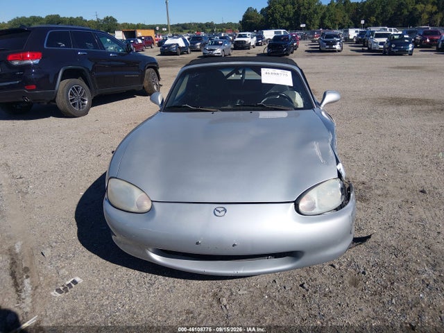46108775 :رقم المزاد ، JM1NB3539X0126615 vin ، 1999 Mazda Mx-5 Miata Leather Pkg/popular Equipment Pkg/sports Pkg/touring Pkg مزاد بيع