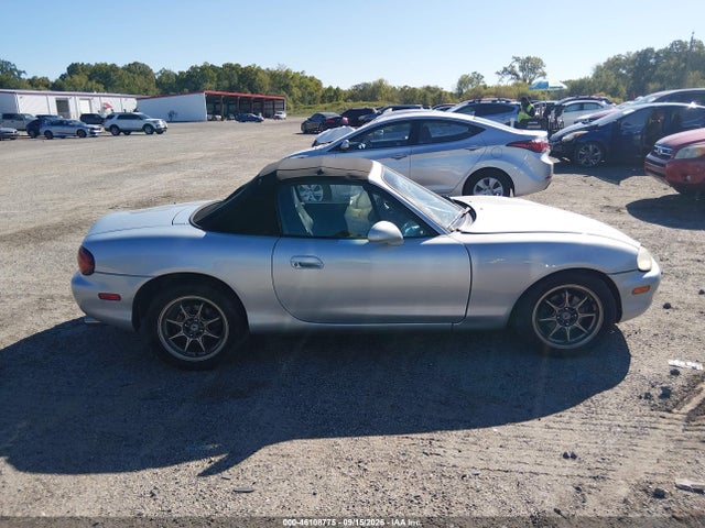 46108775 :رقم المزاد ، JM1NB3539X0126615 vin ، 1999 Mazda Mx-5 Miata Leather Pkg/popular Equipment Pkg/sports Pkg/touring Pkg مزاد بيع