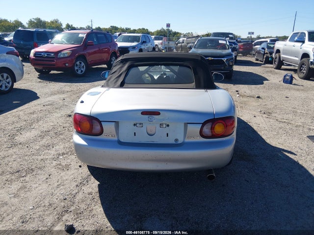46108775 :رقم المزاد ، JM1NB3539X0126615 vin ، 1999 Mazda Mx-5 Miata Leather Pkg/popular Equipment Pkg/sports Pkg/touring Pkg مزاد بيع