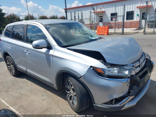 2017 Mitsubishi Outlander Se მანქანა იყიდება აუქციონზე, vin: JA4AD3A35HZ022466, აუქციონის ნომერი: 46108786
