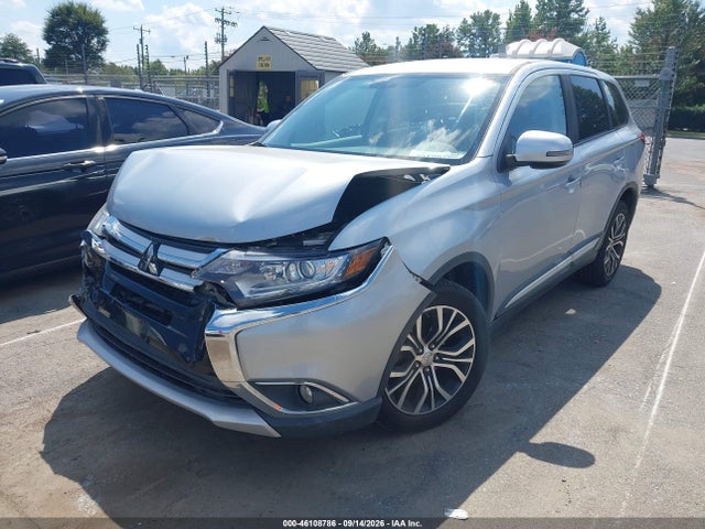 2017 Mitsubishi Outlander Se მანქანა იყიდება აუქციონზე, vin: JA4AD3A35HZ022466, აუქციონის ნომერი: 46108786