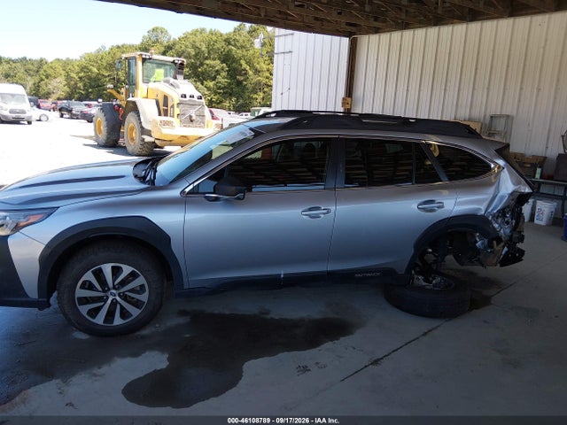 46108789 :رقم المزاد ، 4S4BTAAC2S3171859 vin ، 2025 Subaru Outback مزاد بيع
