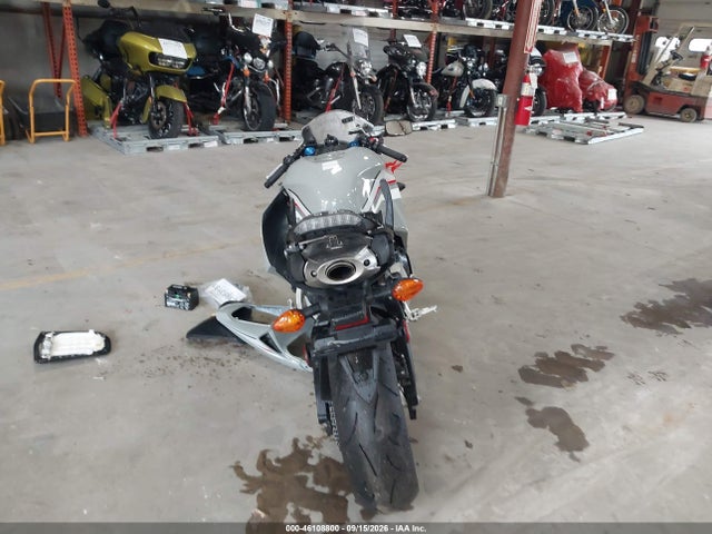 46108800 :رقم المزاد ، JH2PC40H6TK301973 vin ، 2026 Honda Cbr600 Rr مزاد بيع