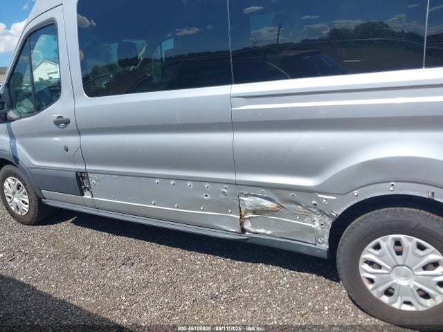 46108808 :رقم المزاد ، 1FBZX2CG0FKA95345 vin ، 2015 Ford Transit-350 Xlt مزاد بيع