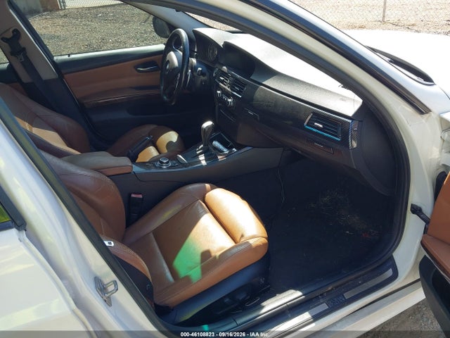 46108823 :رقم المزاد ، WBAPH7C52BE131053 vin ، 2011 Bmw 328i مزاد بيع