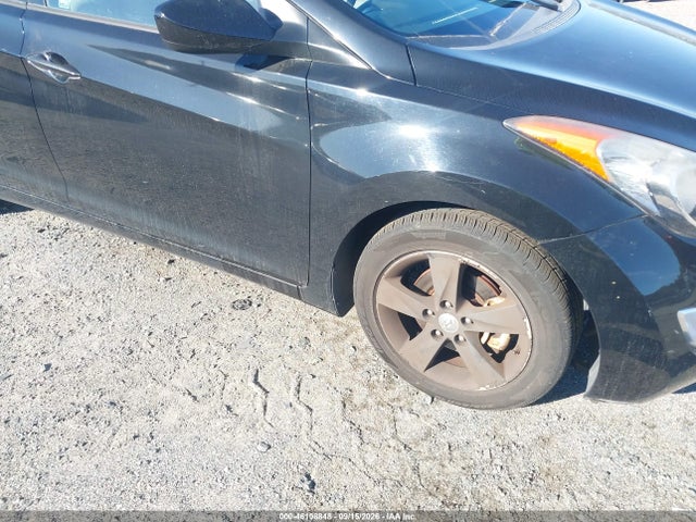 46108848 :رقم المزاد ، KMHDH4AE9DU745481 vin ، 2013 Hyundai Elantra Gls مزاد بيع