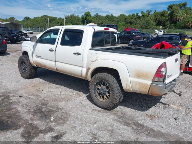 Продаж на аукціоні авто 2015 Toyota Tacoma Prerunner V6, vin: 5TFJU4GN2FX067961, номер лоту: 46108852