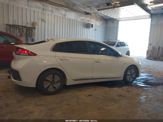 46108871 :رقم المزاد ، KMHC75LC2LU231180 vin ، 2020 Hyundai Ioniq Hybrid Se مزاد بيع