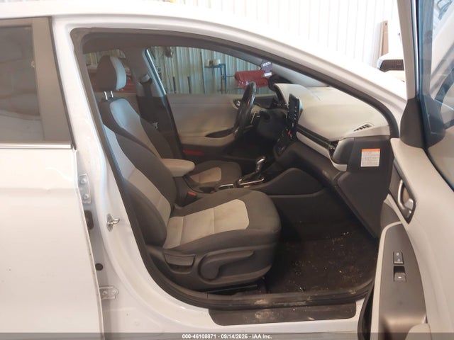 46108871 :رقم المزاد ، KMHC75LC2LU231180 vin ، 2020 Hyundai Ioniq Hybrid Se مزاد بيع