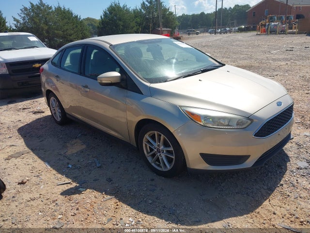 46108876 :رقم المزاد ، 1FADP3F21HL301271 vin ، 2017 Ford Focus Se مزاد بيع