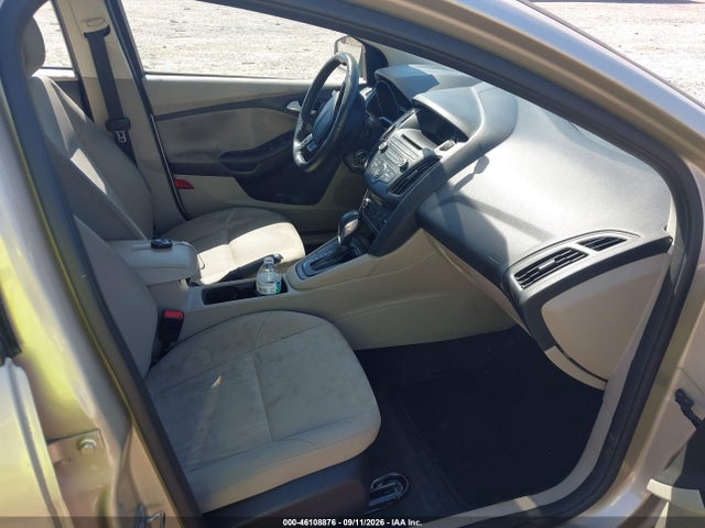 2017 Ford Focus Se მანქანა იყიდება აუქციონზე, vin: 1FADP3F21HL301271, აუქციონის ნომერი: 46108876