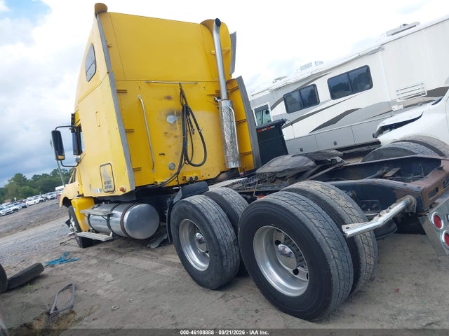 Продажа на аукционе авто 2007 Freightliner Conventional Columbia, vin: 1FUJA6CK47PX35513, номер лота: 46108888