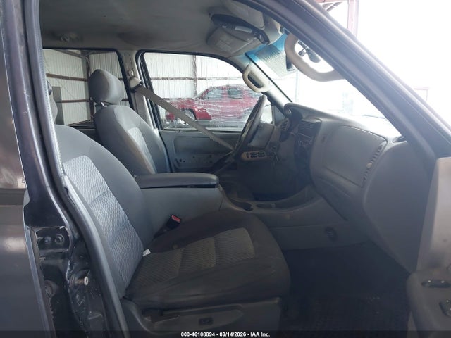 46108894 :رقم المزاد ، 1FMZU67E73UA88960 vin ، 2003 Ford Explorer Sport Trac Xls/xlt مزاد بيع