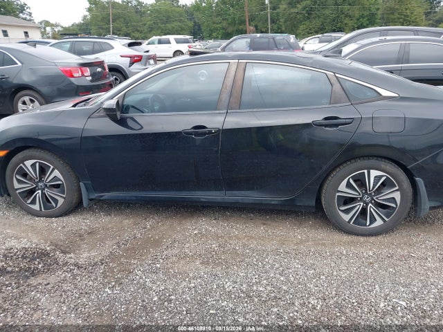 Продажа на аукционе авто 2016 Honda Civic Ex-l, vin: 2HGFC1F74GH633118, номер лота: 46108910
