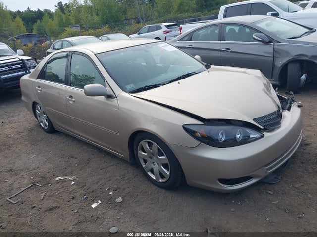 2002 Toyota Camry Xle მანქანა იყიდება აუქციონზე, vin: 4T1BE30K82U043179, აუქციონის ნომერი: 46108925