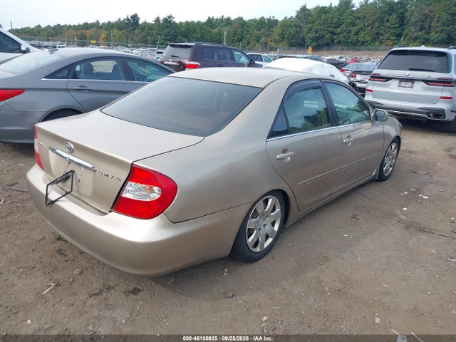 2002 Toyota Camry Xle მანქანა იყიდება აუქციონზე, vin: 4T1BE30K82U043179, აუქციონის ნომერი: 46108925