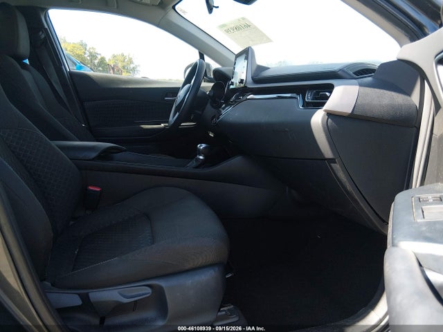 46108939 :رقم المزاد ، NMTKHMBX2LR109966 vin ، 2020 Toyota C-hr Le مزاد بيع