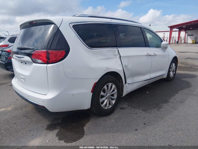 2019 Chrysler Pacifica Touring L მანქანა იყიდება აუქციონზე, vin: 2C4RC1BGXKR626551, აუქციონის ნომერი: 46108965