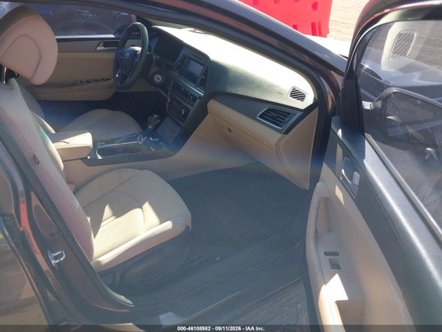 Продажа на аукционе авто 2016 Hyundai Sonata Se, vin: 5NPE24AF8GH389977, номер лота: 46108982