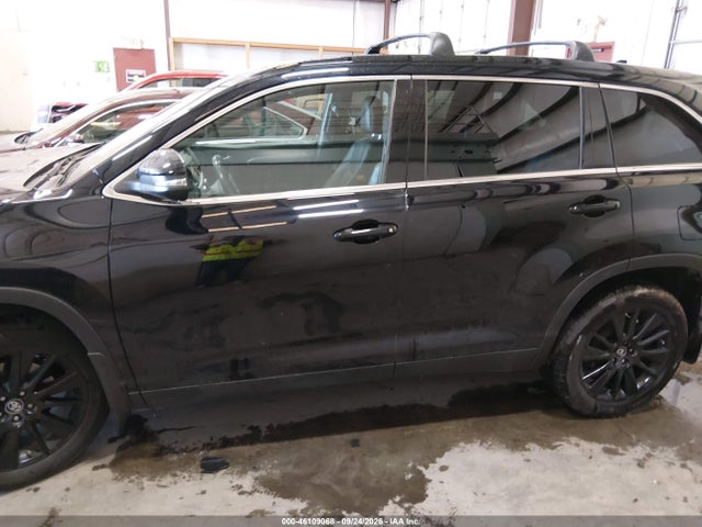 Toyota Highlander Se 2019 5TDJZRFH8KS571876 Image 14