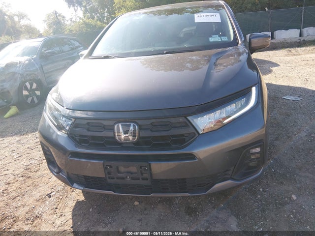 46109091 :رقم المزاد ، 5FNRL6H66SB082220 vin ، 2025 Honda Odyssey Ex-l مزاد بيع