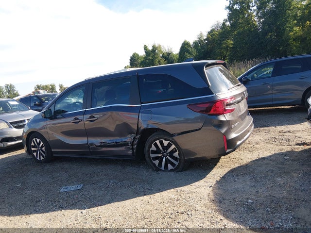 46109091 :رقم المزاد ، 5FNRL6H66SB082220 vin ، 2025 Honda Odyssey Ex-l مزاد بيع