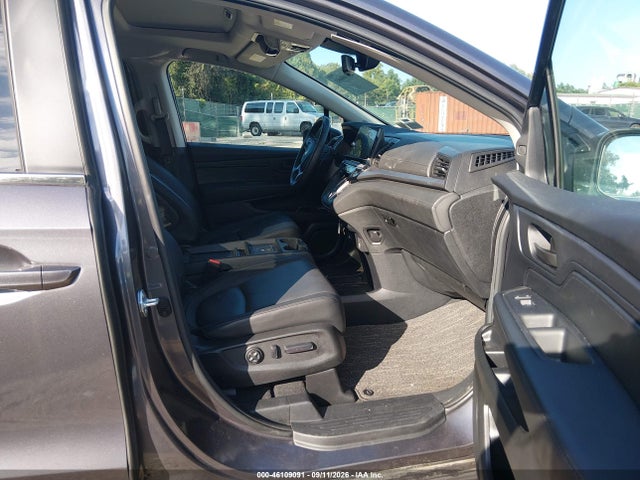 46109091 :رقم المزاد ، 5FNRL6H66SB082220 vin ، 2025 Honda Odyssey Ex-l مزاد بيع