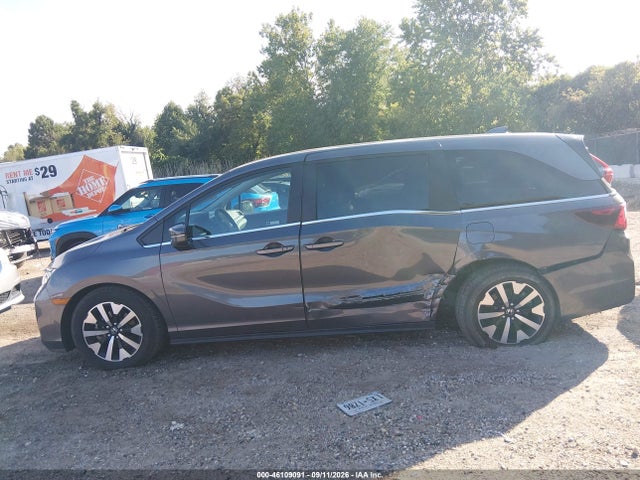 46109091 :رقم المزاد ، 5FNRL6H66SB082220 vin ، 2025 Honda Odyssey Ex-l مزاد بيع