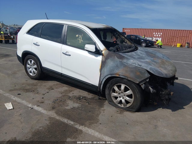 2013 Kia Sorento Lx მანქანა იყიდება აუქციონზე, vin: 5XYKT4A17DG396040, აუქციონის ნომერი: 46109125