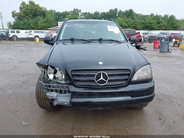 46109126 :رقم المزاد ، 4JGAB54E7XA106429 vin ، 1999 Mercedes-benz Ml 320 مزاد بيع