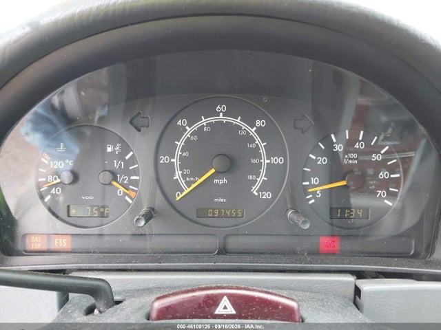 46109126 :رقم المزاد ، 4JGAB54E7XA106429 vin ، 1999 Mercedes-benz Ml 320 مزاد بيع