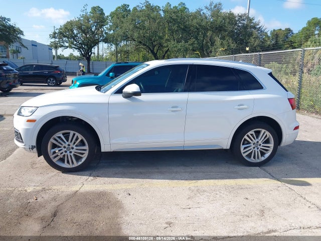 Продаж на аукціоні авто 2018 Audi Q5 2.0t Premium, vin: WA1BNAFY8J2154422, номер лоту: 46109128