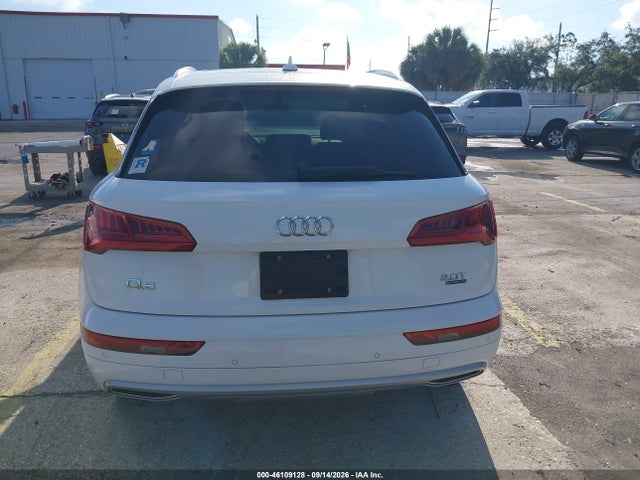 Продаж на аукціоні авто 2018 Audi Q5 2.0t Premium, vin: WA1BNAFY8J2154422, номер лоту: 46109128