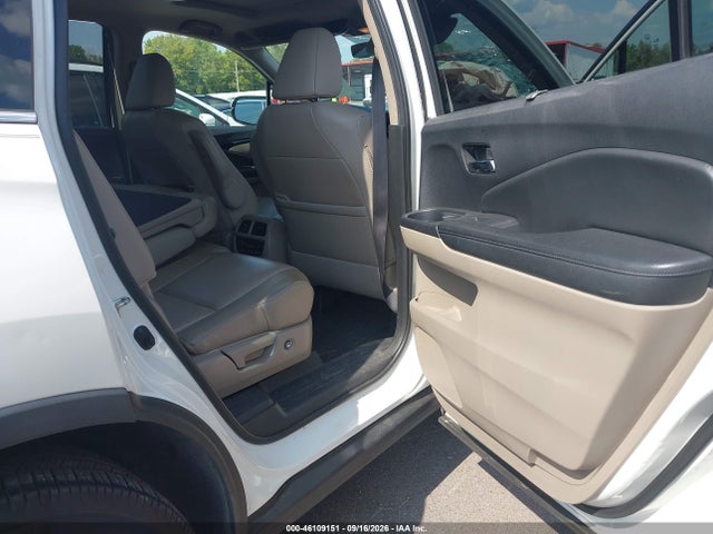 46109151 :رقم المزاد ، 5FNYF6H90KB076278 vin ، 2019 Honda Pilot Touring مزاد بيع