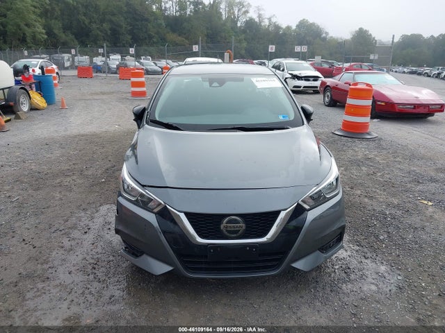 2021 Nissan Versa S 5-speed Manual Transmission მანქანა იყიდება აუქციონზე, vin: 3N1CN8BV5ML904928, აუქციონის ნომერი: 46109164