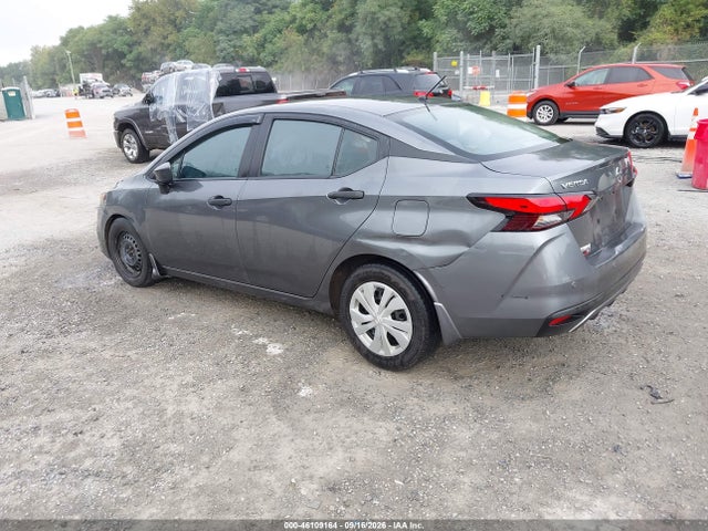 2021 Nissan Versa S 5-speed Manual Transmission მანქანა იყიდება აუქციონზე, vin: 3N1CN8BV5ML904928, აუქციონის ნომერი: 46109164