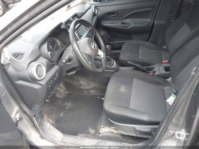 2021 Nissan Versa S 5-speed Manual Transmission მანქანა იყიდება აუქციონზე, vin: 3N1CN8BV5ML904928, აუქციონის ნომერი: 46109164